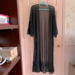 Charli XCX Boohoo Floor-length Black Lace Kimono